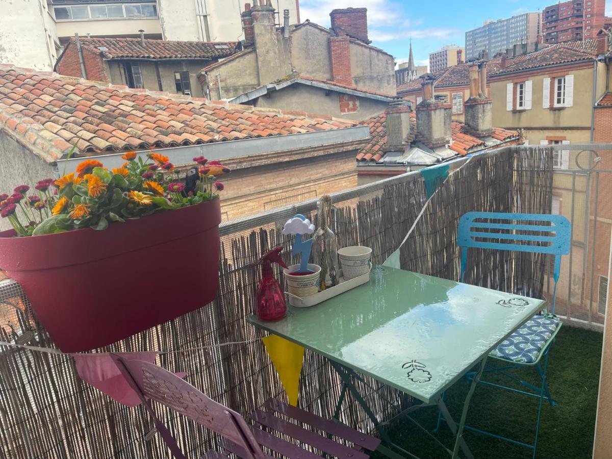 Appartement Au Centre Ville De Тулуза Екстериор снимка